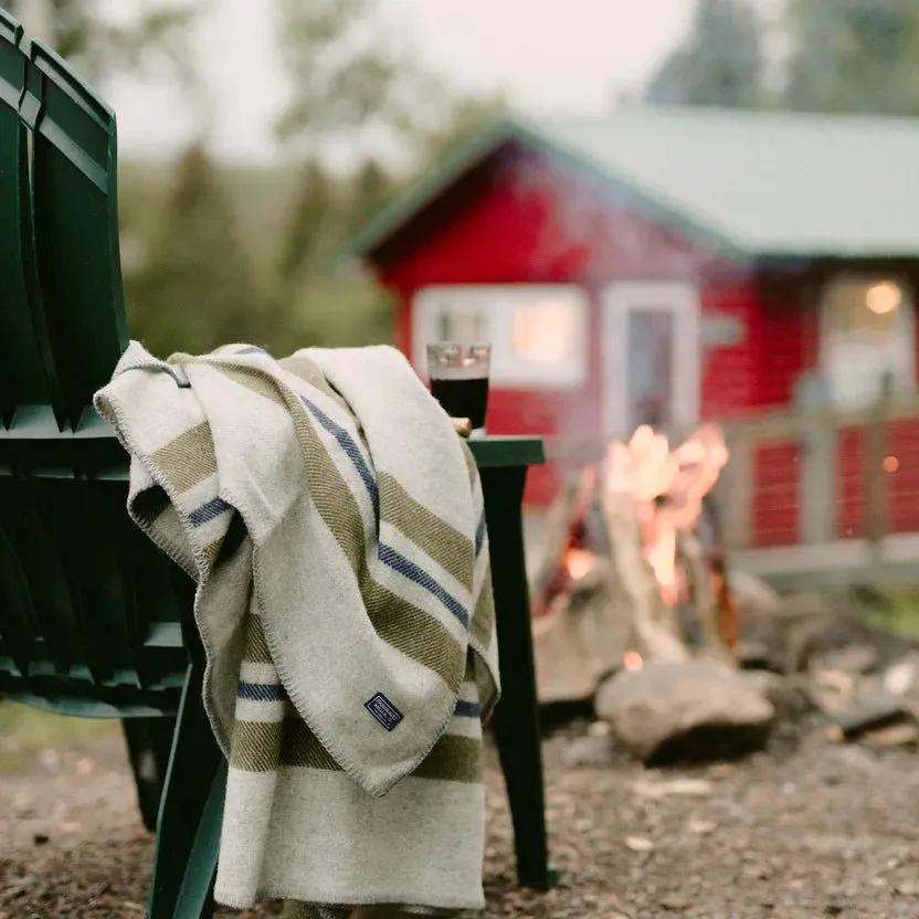 Fairbault Mill -- Cabin Wool Throw (2 Colors)