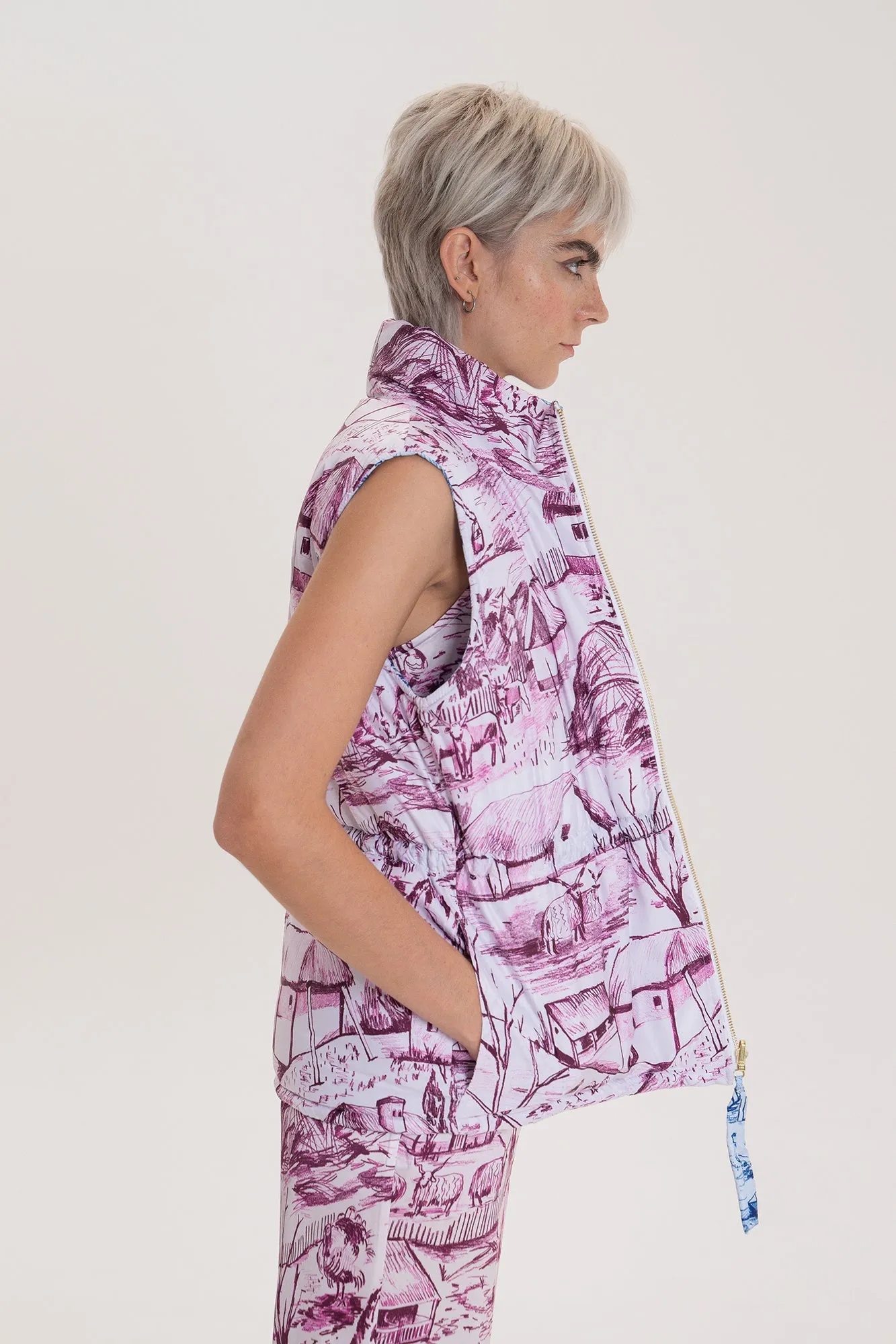LOCA reversible vest 'Farm'