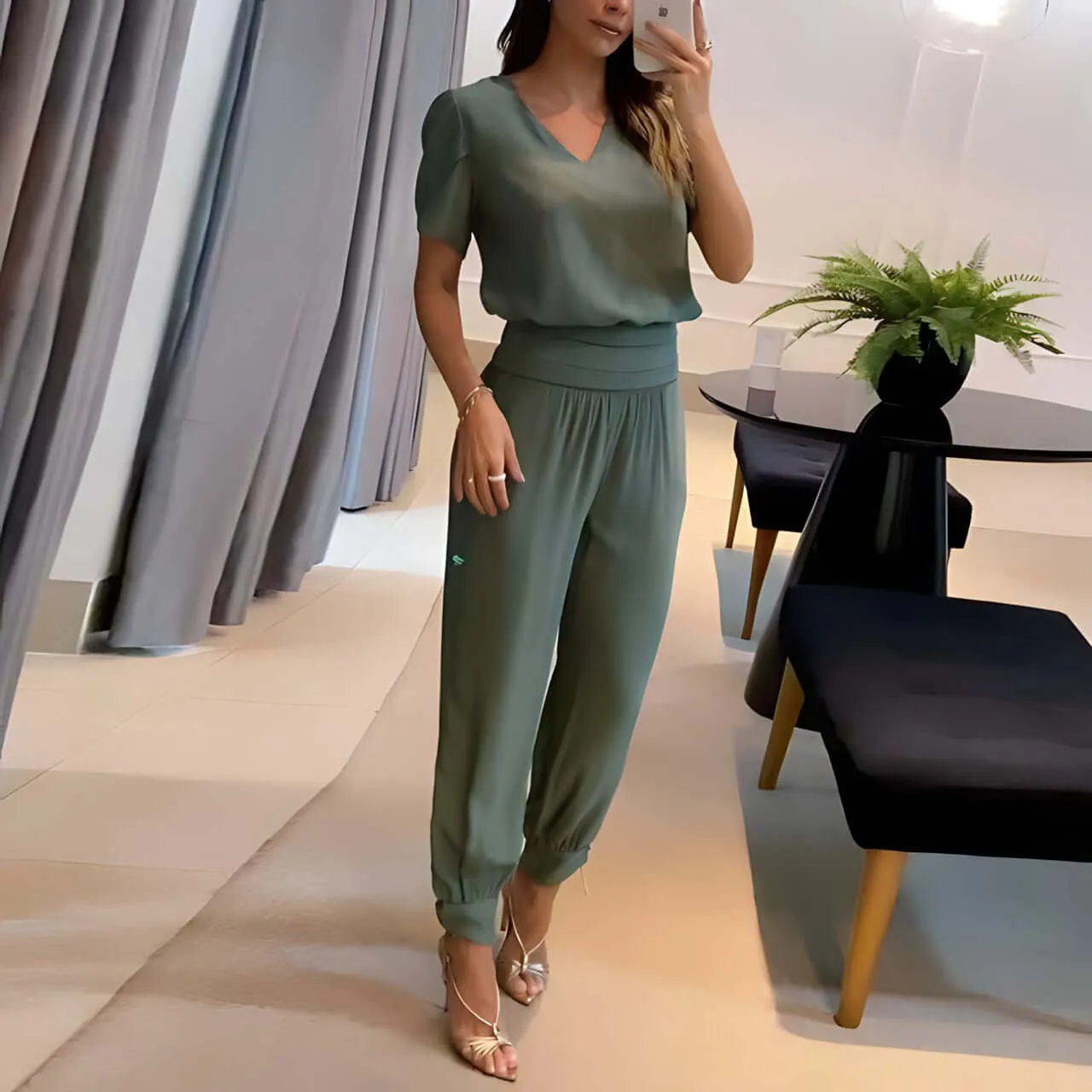 Women's 2-Piece Athletic Wear Set: Short Sleeve Street Style